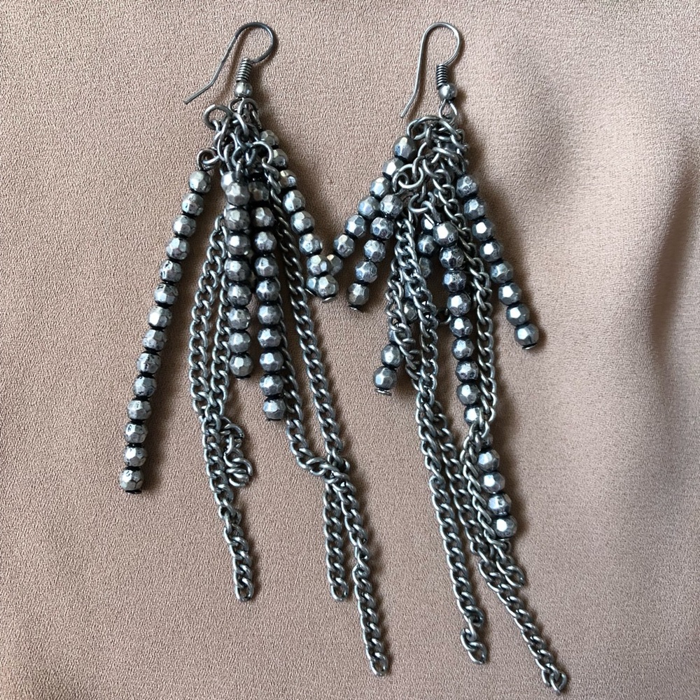 Dark silver tassel earrings